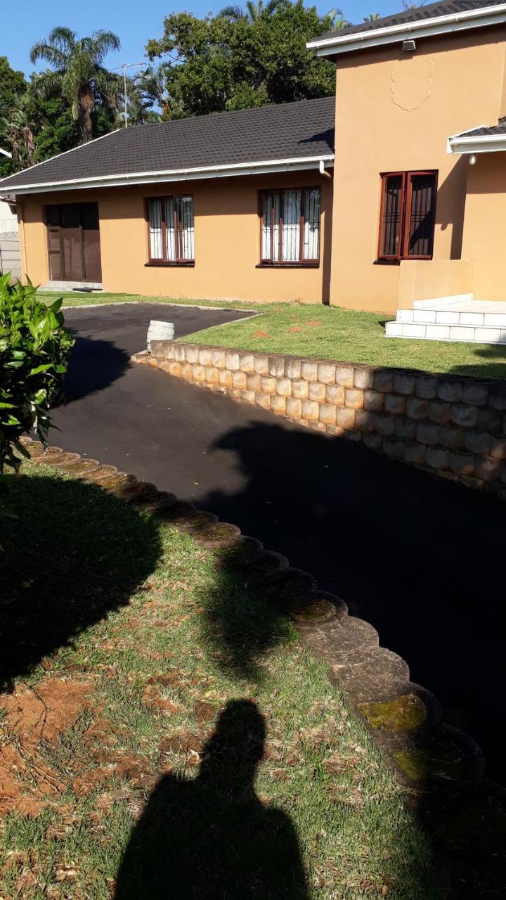 Dyna Guest House Durban Bagian luar foto